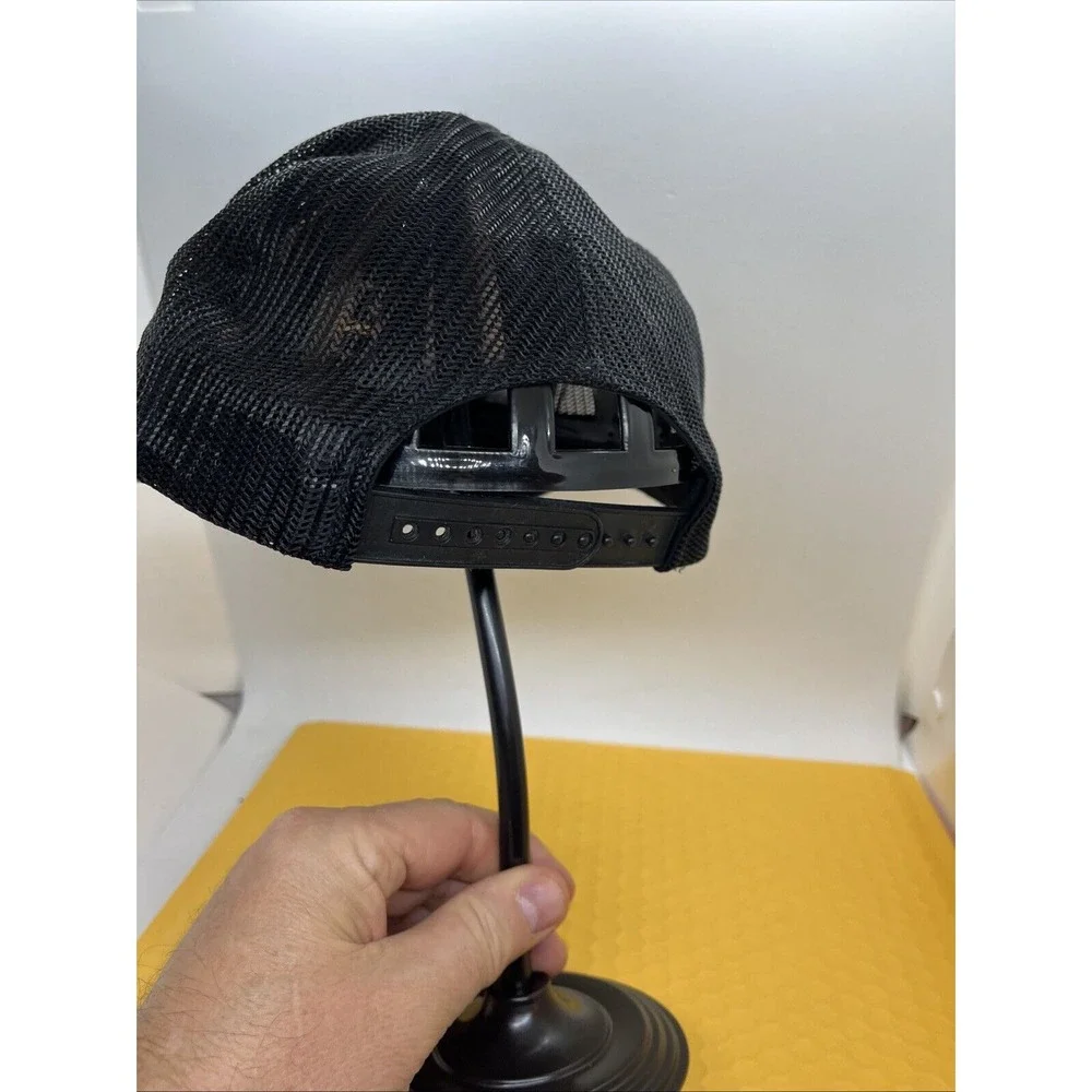 John Deere Mesh Snapback Embroidered Trucker Hat Black Yellow Used Excellent‎
